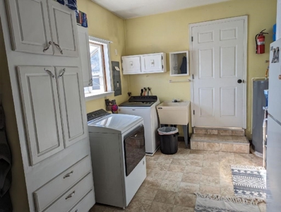 Eastern Oregon Three Bedroom Home - image 12