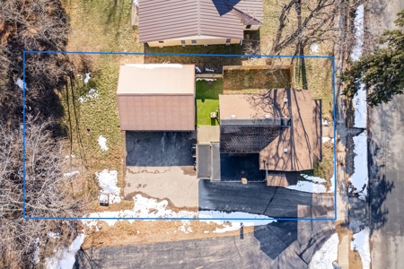 3-Bed, 2-Bath Home in a Prime Location in Reedsburg WI - image 2