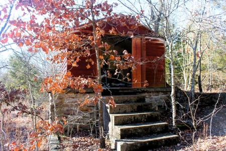 Unrestricted Acreage Near Timbo, Arkansas - image 3