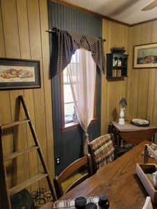 PREPPER'S Paradise/HOBBY Farm in Ouachita Ntl Forrest! - image 36
