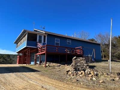 Ranch/Hunting land with Country home for sale in Southeaster - image 1