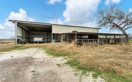 Horse Property In Kleberg County, Texas - image 17