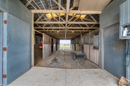 3/2 Home on 12.5acres with arena, barns, chicken coop. - image 41