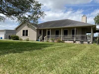 3/2 Home on 12.5acres with arena, barns, chicken coop. - image 46