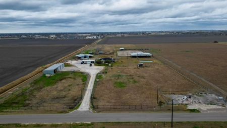 3/2 Home on 12.5acres with arena, barns, chicken coop. - image 27
