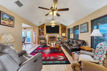 3/2 Home on 12.5acres with arena, barns, chicken coop. - image 23