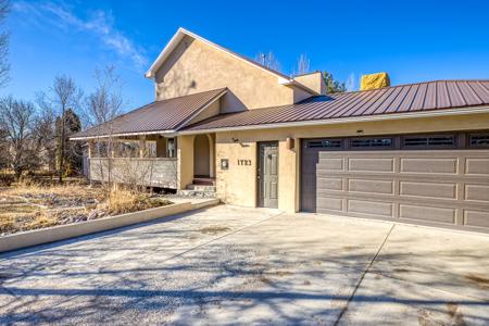 Fixer Upper Home in  Montrose Colorado - image 28