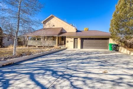 Fixer Upper Home in  Montrose Colorado - image 27