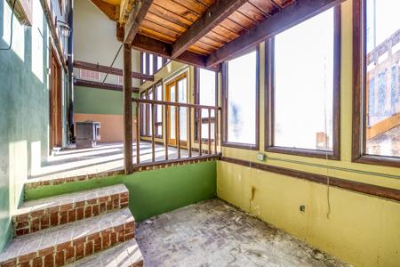 Fixer Upper Home in  Montrose Colorado - image 22