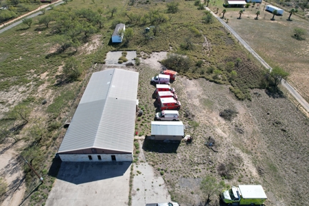 Oilfield Mancamp/Truck Yard/Office/Shop - image 6