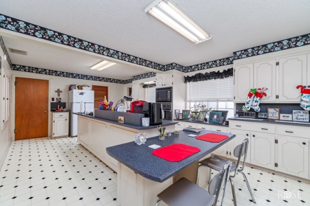 3 bedroom / 1 bath house & RV Park in Ozona, TX - image 20