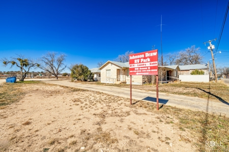 3 bedroom / 1 bath house & RV Park in Ozona, TX - image 41