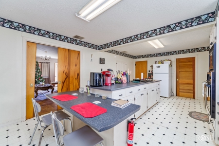 3 bedroom / 1 bath house & RV Park in Ozona, TX - image 19