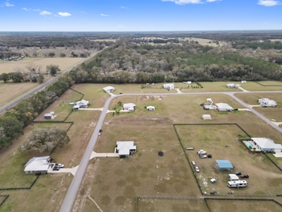 Home for Sale in Trenton, Florida - image 12