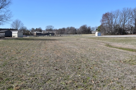 Commercial O-C Lot for Sale on Highway 45 in Jackson TN - image 1
