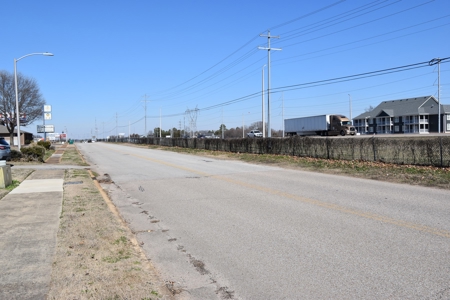 Commercial O-C Lot for Sale on Highway 45 in Jackson TN - image 4