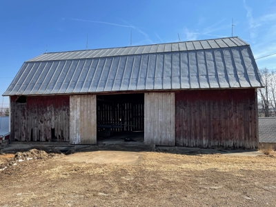 Country Home On 7+/- Acres Green Lake County WI - image 15