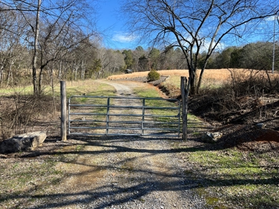 72+ Acre Tennessee Farm Dream - image 26