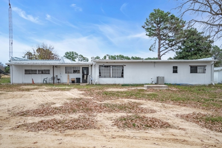 Blueberry Farm With Acreage For Sale In Henderson County - image 18