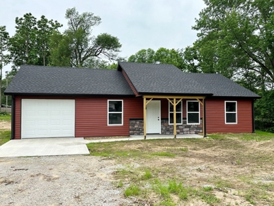 New Construction Home for Sale in Stockton MO - image 1
