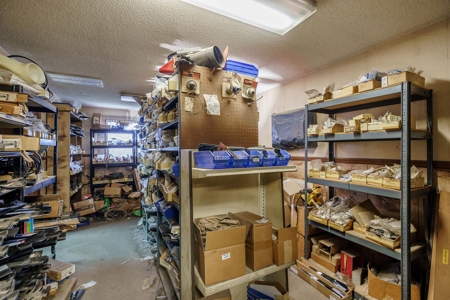 Thriving Business & Real Estate Opportunity! - image 31