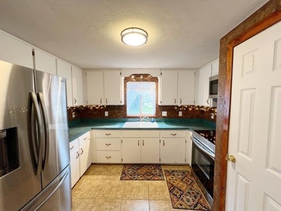 2/2 Home With Private Access To Sun Springs Bell, Fl! - image 13