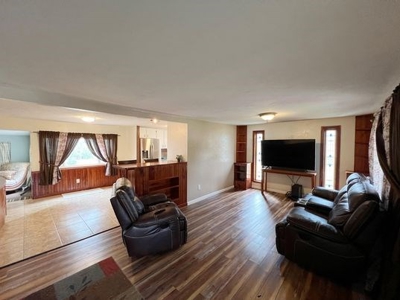 2/2 Home With Private Access To Sun Springs Bell, Fl! - image 16