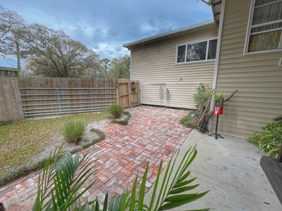 2/2 Home With Private Access To Sun Springs Bell, Fl! - image 23
