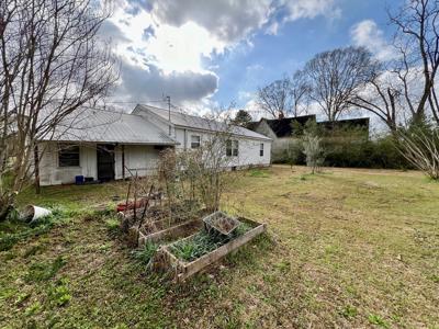 Home In Town For Sale Slocomb AL- Geneva Co. - image 24