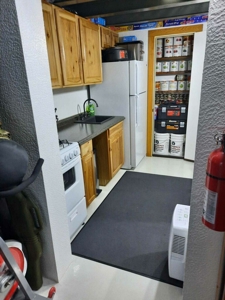 Peace Of Mind On Fully Sustainable 26 Acres - image 26