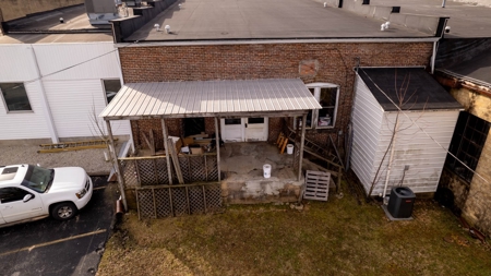 Historic Commercial Building on Alton Missouri Square - image 19