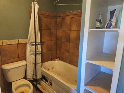 3BR Home on Spacious Lot near Downtown Sonora TX! - image 7