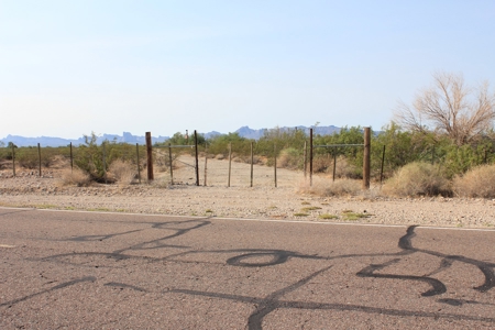 Online Auction 240 Acres Desert Land 5 Parcels (Salome, Az) - image 2