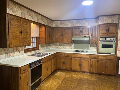4 Bedroom Home In Savannah, Tn For Sale. Home In Town - image 10