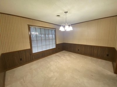 4 Bedroom Home In Savannah, Tn For Sale. Home In Town - image 7