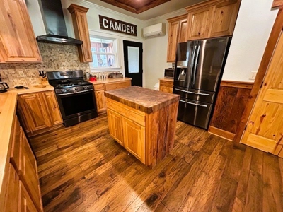 Exquisite Home Located Near the Alabama River in Camden AL - image 40