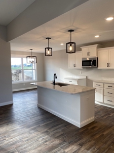 New Construction Overlooking Hail Ridge Golf Course - image 5