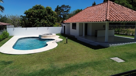 BRAND NEW Beach House for rent in Coronado close to golf - image 4