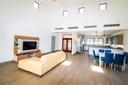 BRAND NEW Beach House for rent in Coronado close to golf - image 41