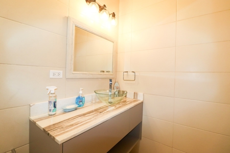 BRAND NEW Beach House for rent in Coronado close to golf - image 48