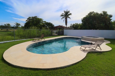 BRAND NEW Beach House for rent in Coronado close to golf - image 30