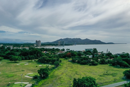 BRAND NEW Beach House for rent in Coronado close to golf - image 11