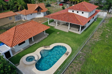 BRAND NEW Beach House for rent in Coronado close to golf - image 13