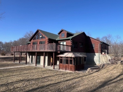 Log Home & 40 Acres For Sale In Nw Missouri - image 35