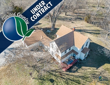 Country Home on Acreage For Sale Paola Kansas - image 33