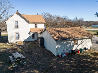 Country Home on Acreage For Sale Paola Kansas - image 7