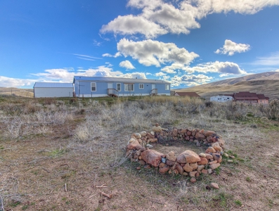 Newly Renovated, Panoramic Views of Wenas Lake on 2 Acres! - image 7
