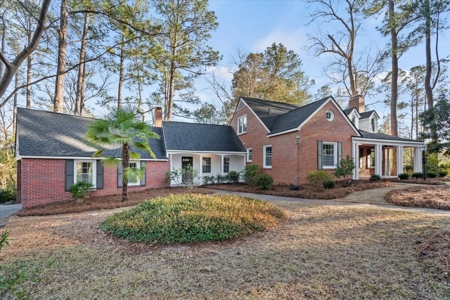 Remodeled Cape Cod Home, Forest, Pond in Cheraw, SC - image 44