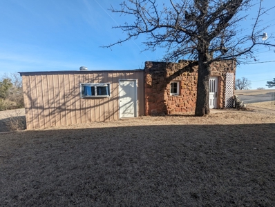Historic Home on 2.5 acres, Highway 86 Frontage in Perry, Ok - image 12