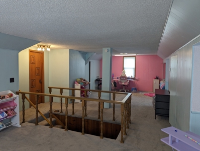 Historic Home on 2.5 acres, Highway 86 Frontage in Perry, Ok - image 4